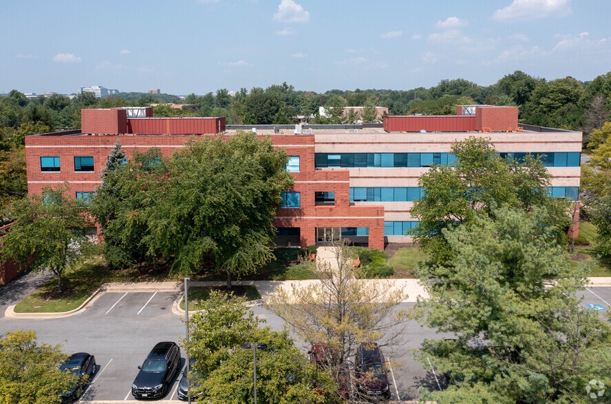 6325 Woodside Ct, Columbia, MD for lease - Building Photo - Image 1 of 9