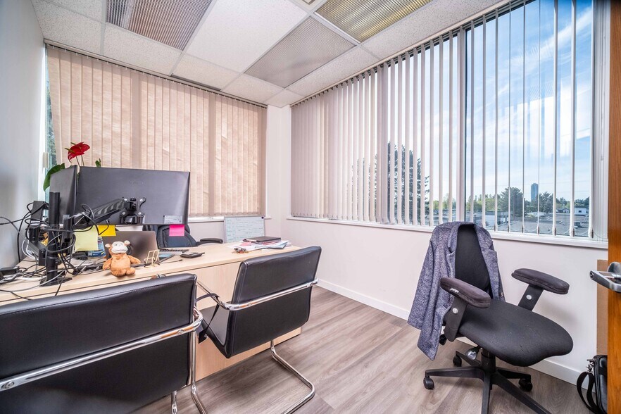 11861 88 Av, Delta, BC for lease - Interior Photo - Image 3 of 4