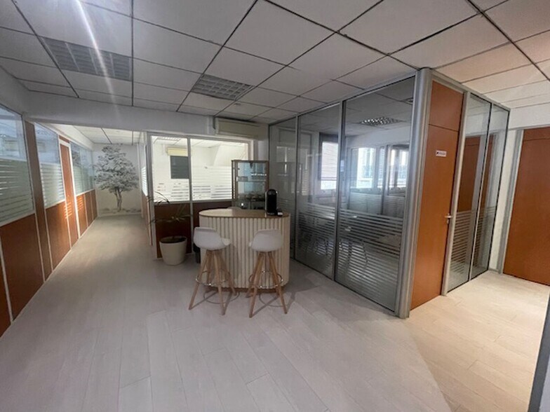 76-78 Rue Saint-Lazare, Paris à vendre - Photo du bâtiment - Image 3 de 20