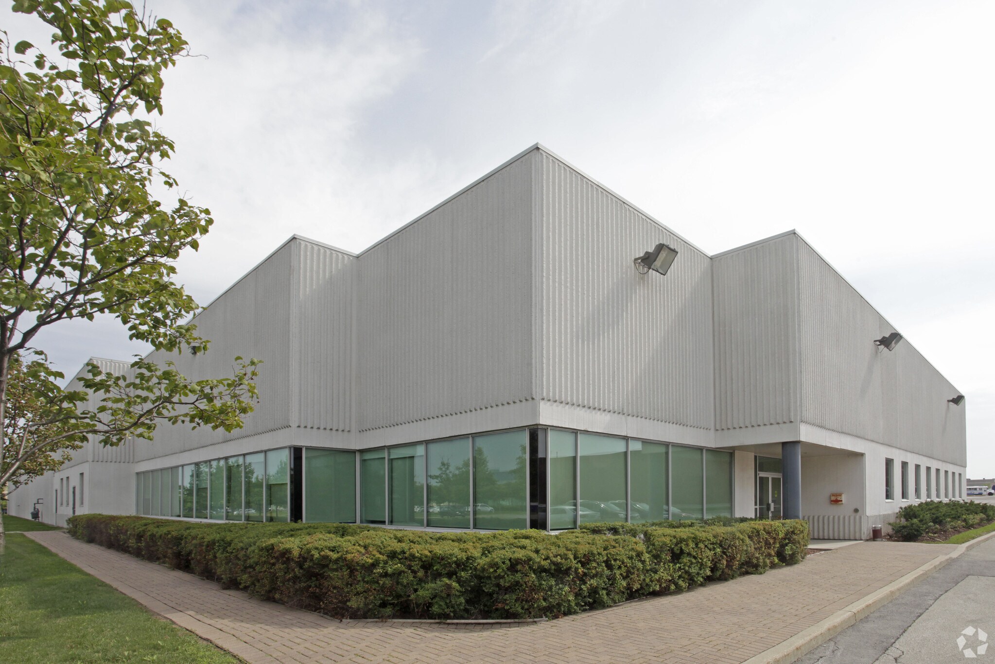 2450 Bristol Cir, Oakville, ON for sale Primary Photo- Image 1 of 1