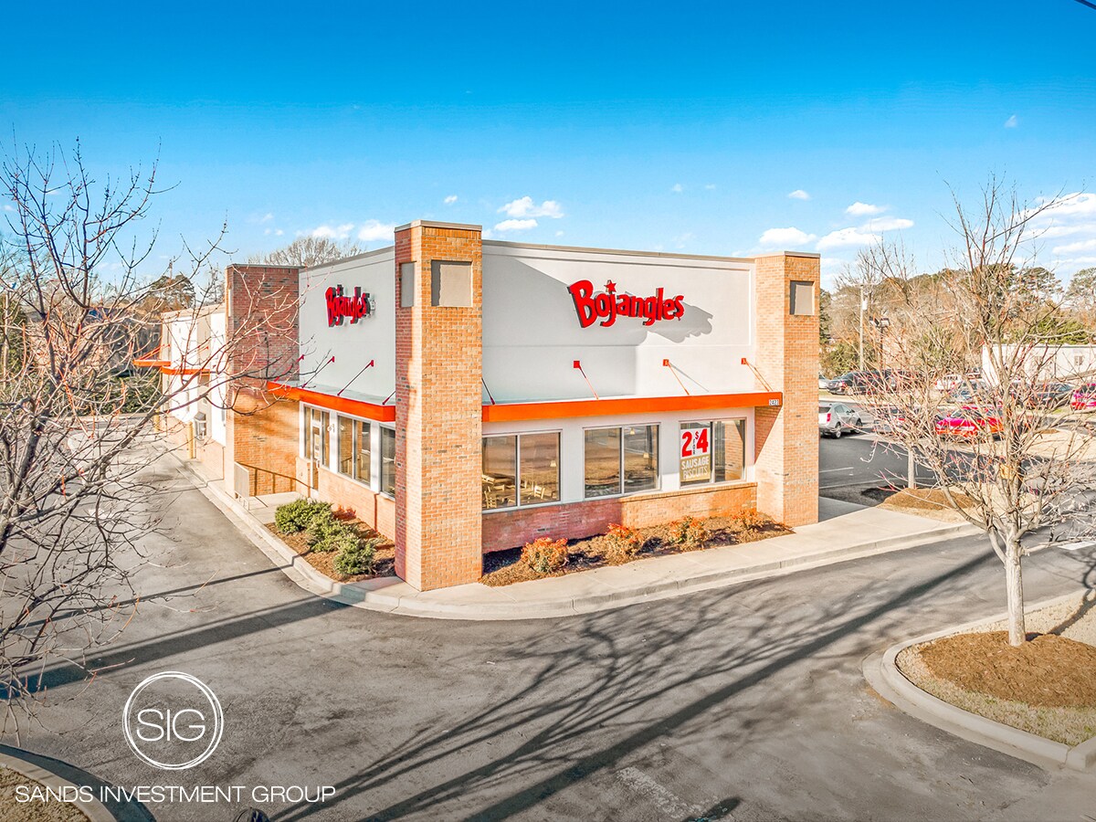 2423 Broad River Rd, Columbia, SC à vendre Photo du bâtiment- Image 1 de 6