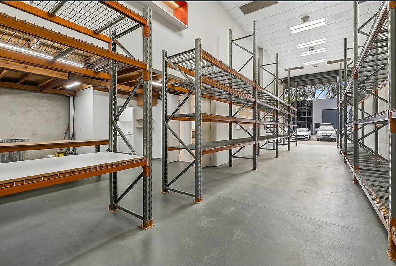 3 Vuko Pl, Warriewood, NSW 2102 - Unit 4 - - Interior Photo - Image 1 of 7