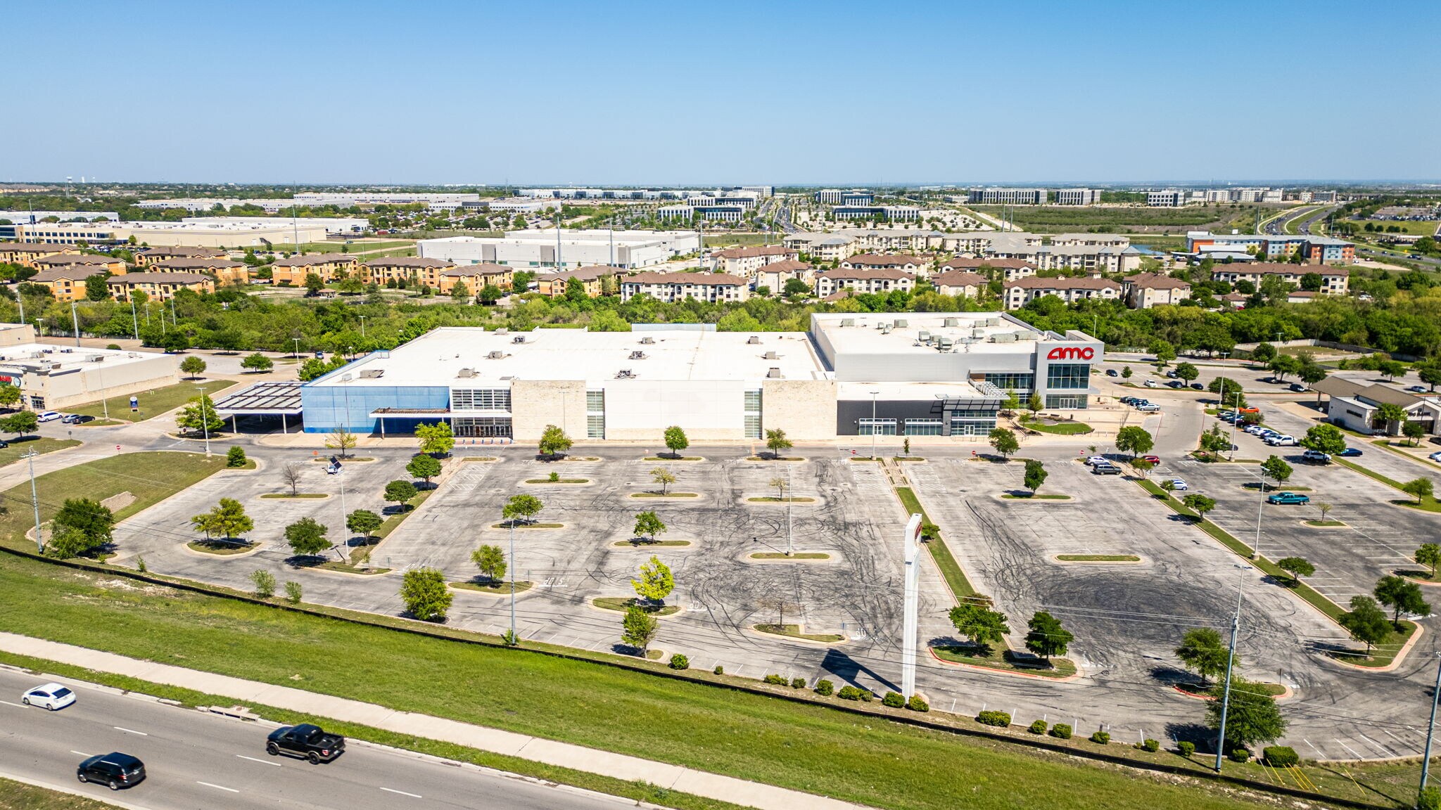 12625 N Interstate 35, Austin, TX à vendre Photo du bâtiment- Image 1 de 10