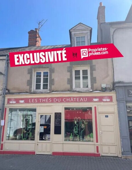 Retail in Châteauneuf-sur-Loire for lease - Building Photo - Image 1 of 5