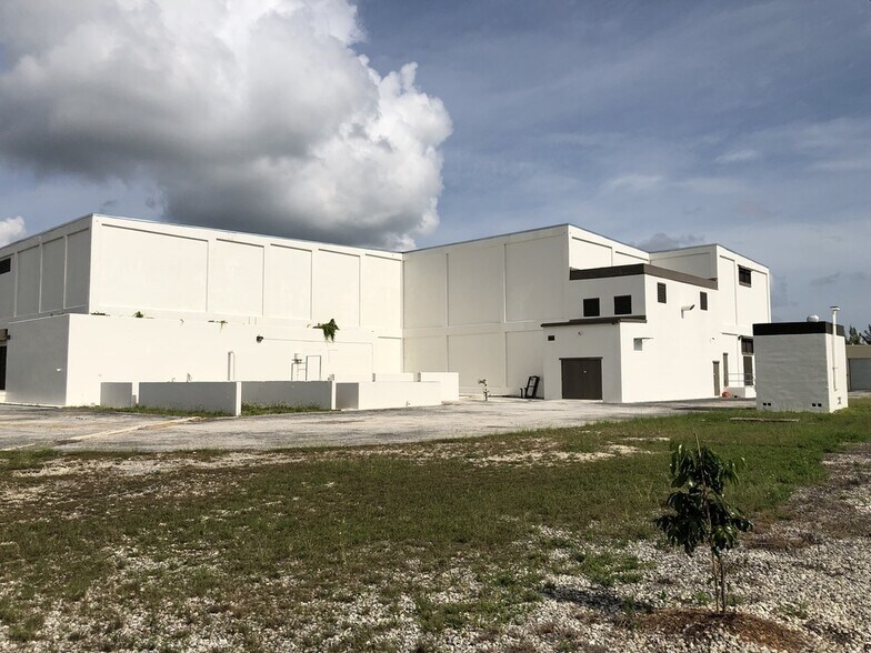 40800 Card Sound Rd, Homestead, FL à louer - Photo du bâtiment - Image 3 de 11
