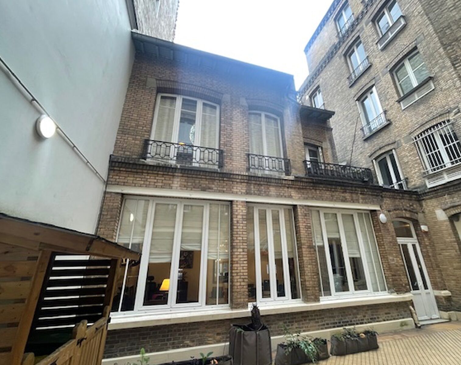 14 Rue Ernest Cresson, Paris for lease Building Photo- Image 1 of 17