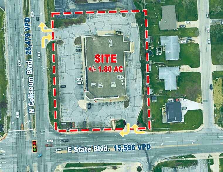 2410 N Coliseum Blvd, Fort Wayne, IN à louer - Photo du bâtiment - Image 2 de 5