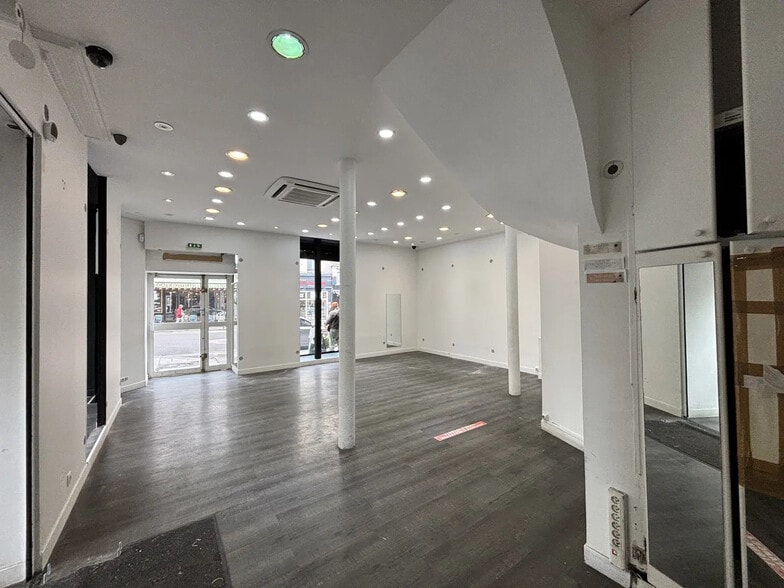 1 Boulevard Saint-Denis, Paris à louer - Photo intérieure - Image 2 de 17