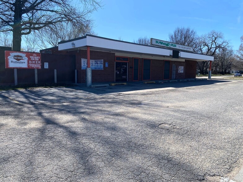 2301 E Mt Vernon St, Wichita, KS for sale - Building Photo - Image 1 of 4