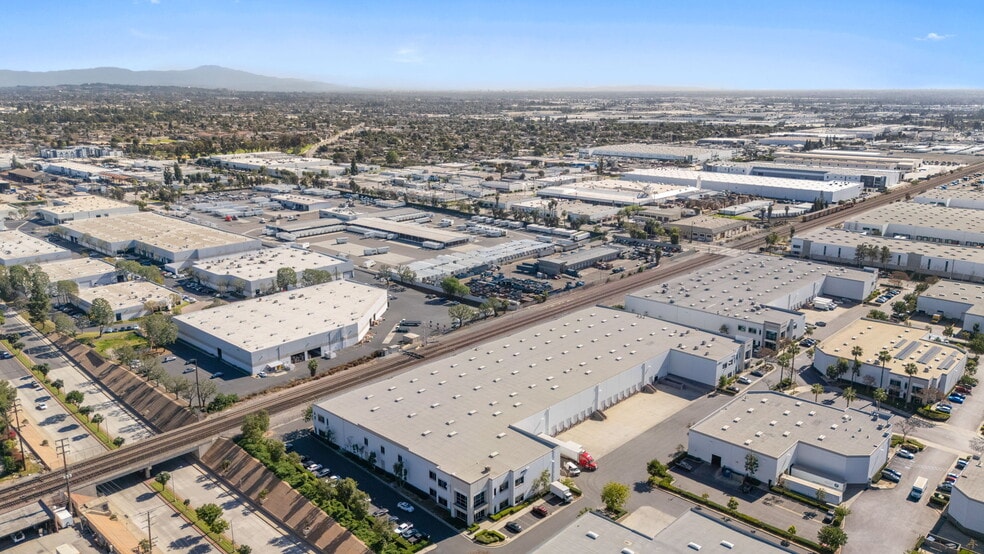 12681-12683 Corral Pl, Santa Fe Springs, CA for sale - Building Photo - Image 3 of 11