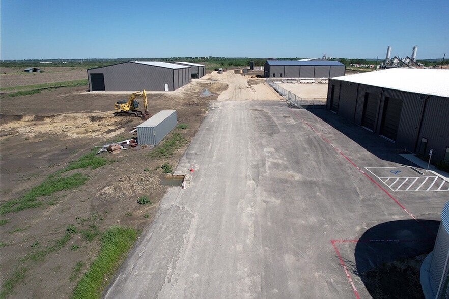 729 Soechting Rd, New Braunfels, TX for sale - Building Photo - Image 2 of 9