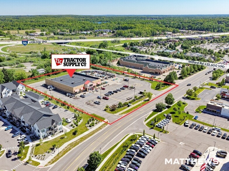 57184 Lyon Center Dr, New Hudson, MI for sale - Building Photo - Image 1 of 6