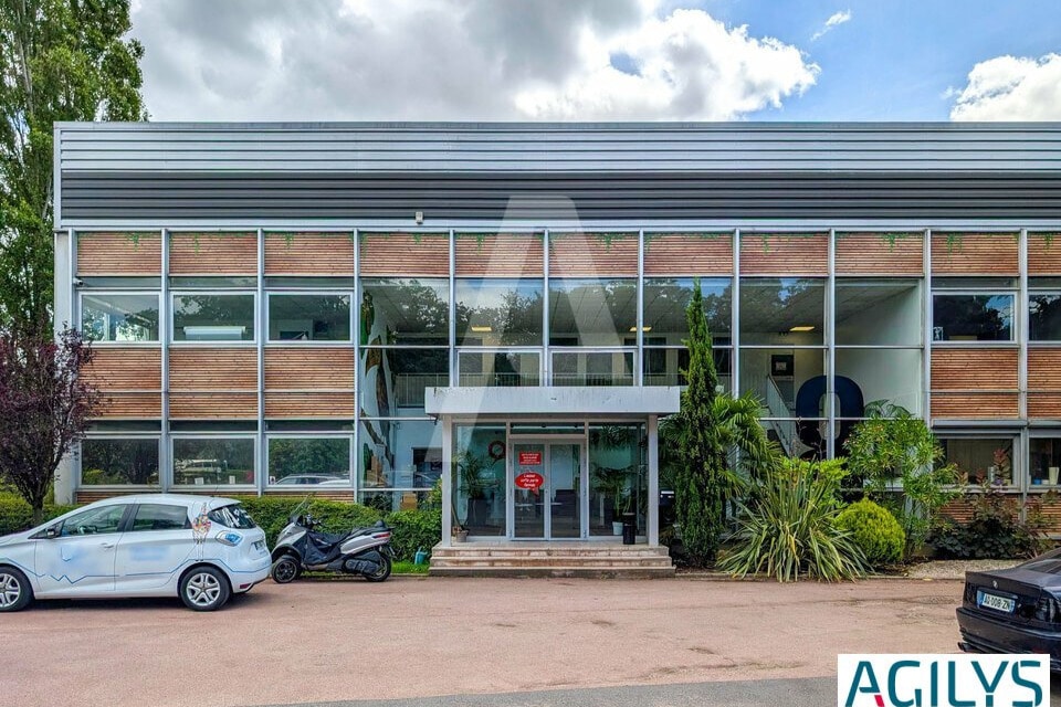 Flex in Chilly-Mazarin for sale Building Photo- Image 1 of 13