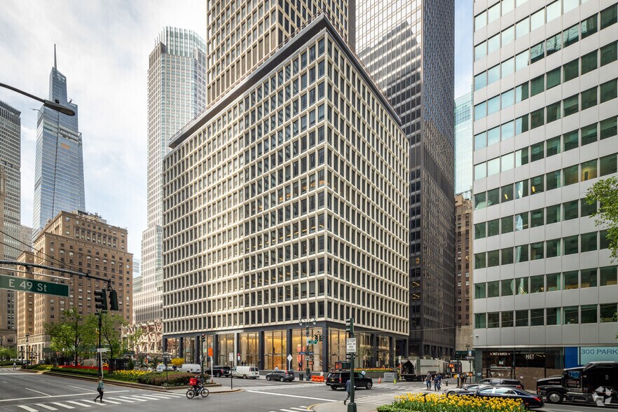 280 Park Ave, New York, NY à louer - Photo du bâtiment - Image 2 de 8