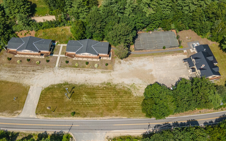 608 Francestown Rd, Bennington, NH à vendre - Photo du bâtiment - Image 2 de 46
