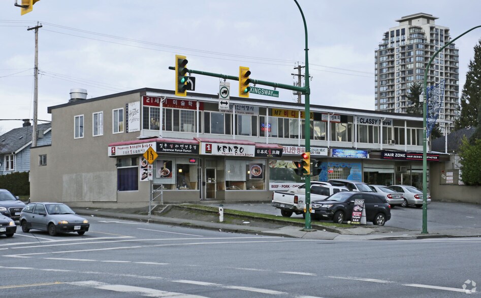 6907-6927 Kingsway, Burnaby, BC à vendre - Photo du bâtiment - Image 2 de 11