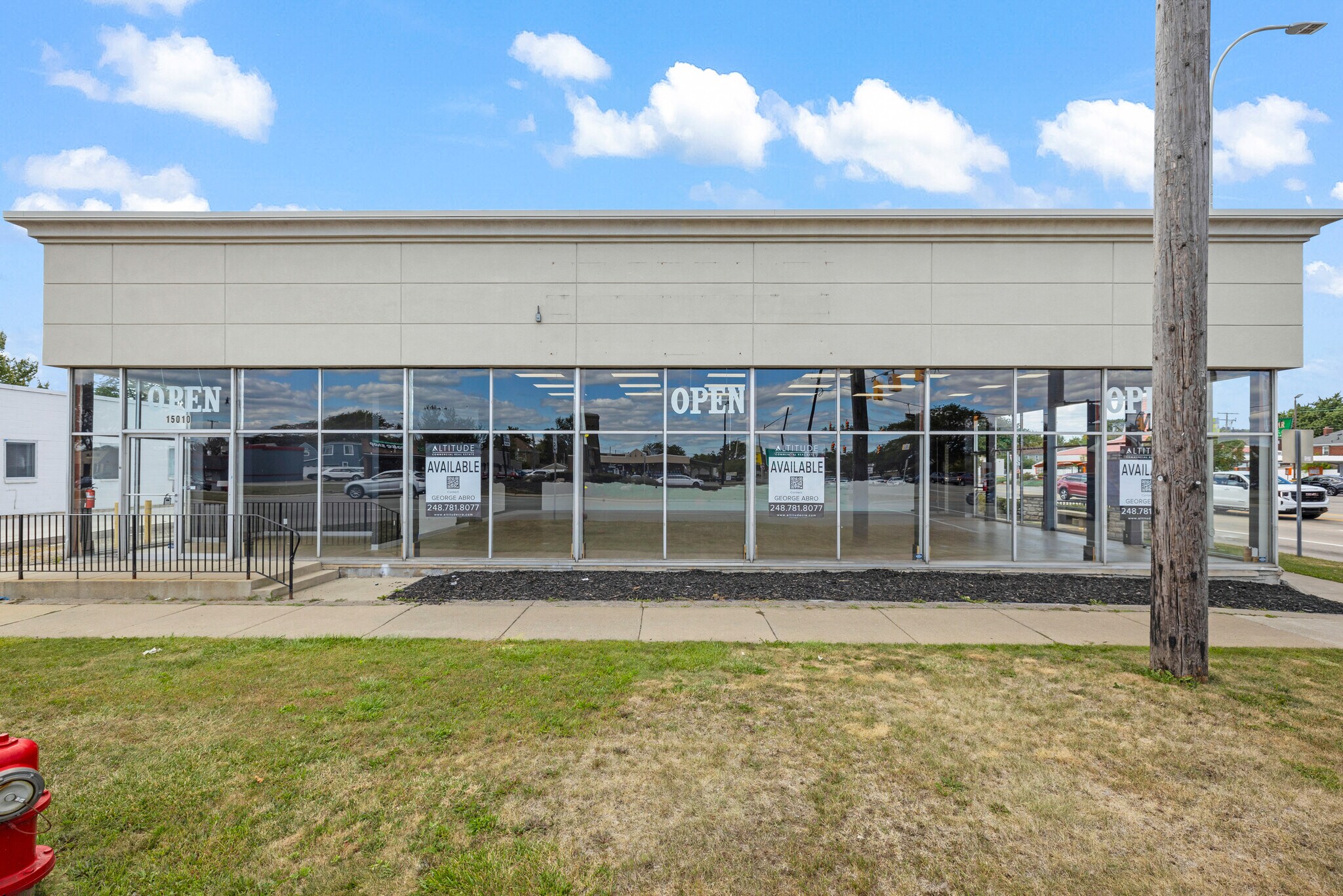 15010 Fort St, Southgate, MI for lease Building Photo- Image 1 of 23