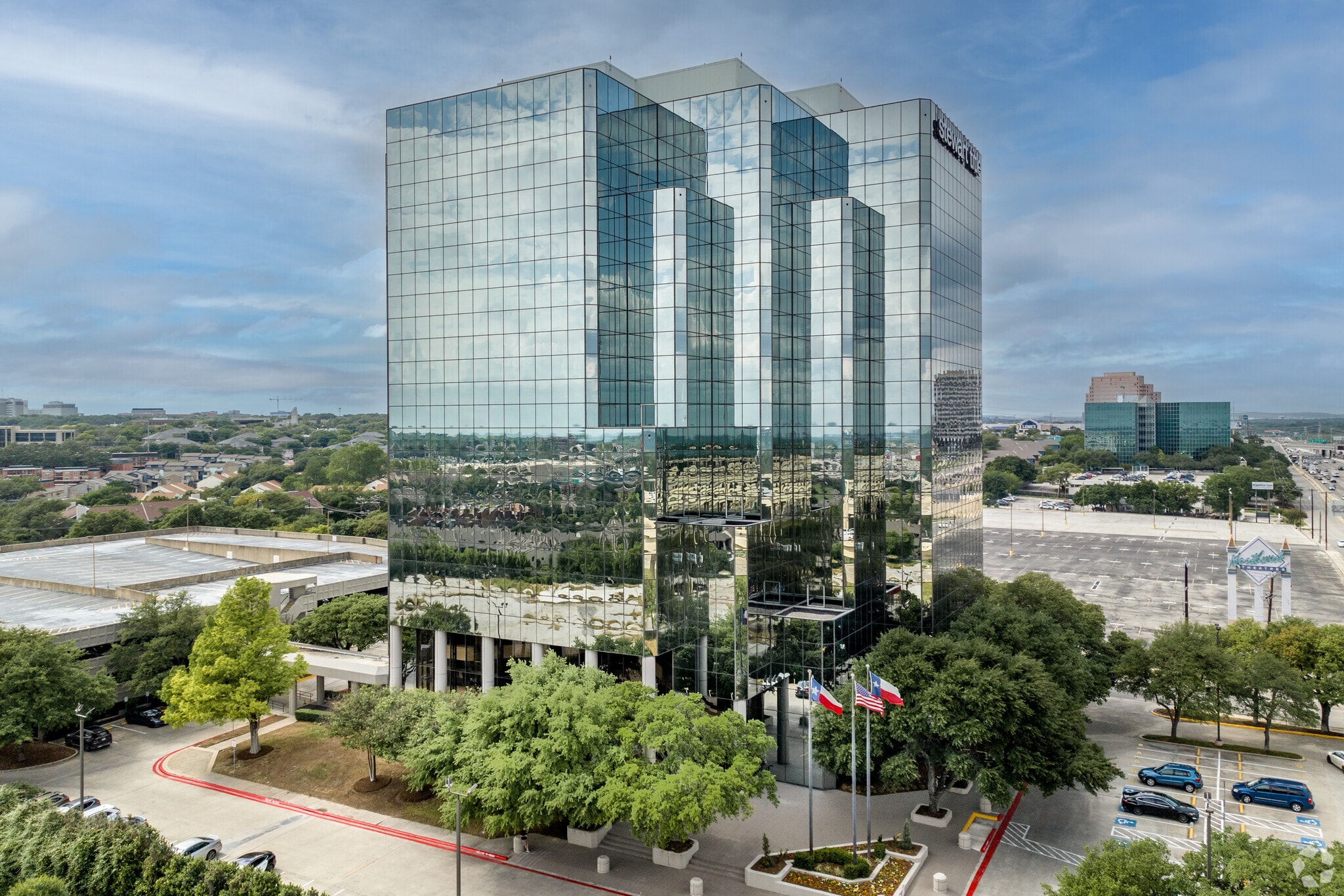7550 W interstate 10, San Antonio, TX for lease Primary Photo- Image 1 of 89