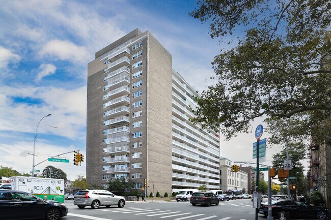 Plus de détails pour 1401 Ocean Ave, Brooklyn, NY - Bureau/Médical à louer