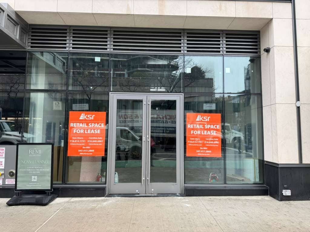 1026 3rd Ave, New York, NY for lease Primary Photo- Image 1 of 3