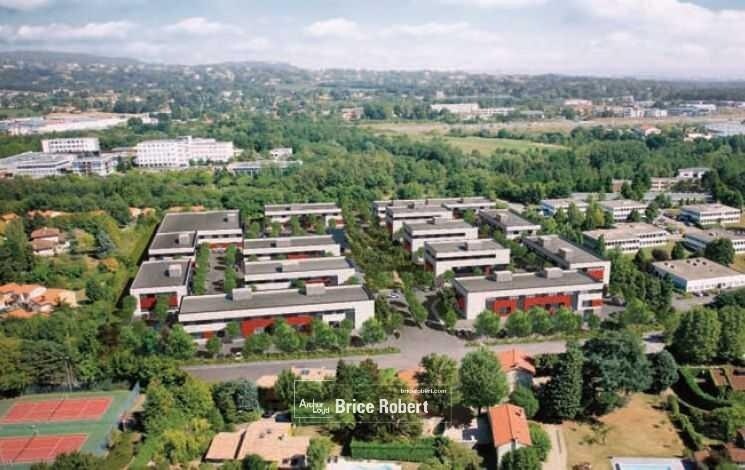 Flex dans Dardilly à louer - Photo du bâtiment - Image 1 de 2