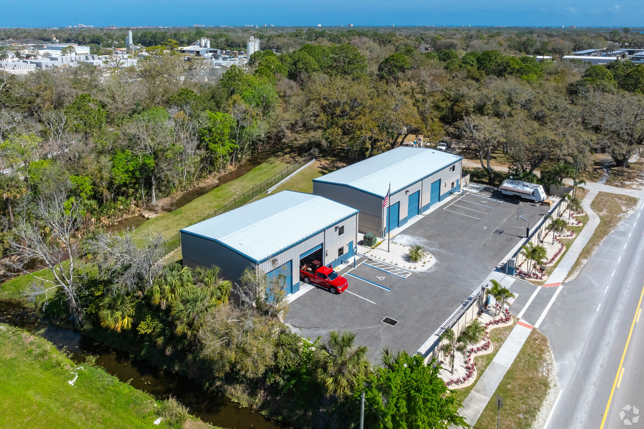 417 W Park Ave, Edgewater, FL for lease Primary Photo- Image 1 of 19
