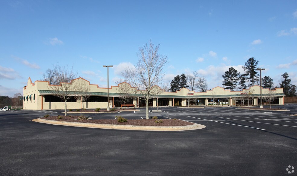 1711 Athens Highway, Snellville, GA à louer - Photo du bâtiment - Image 1 de 3
