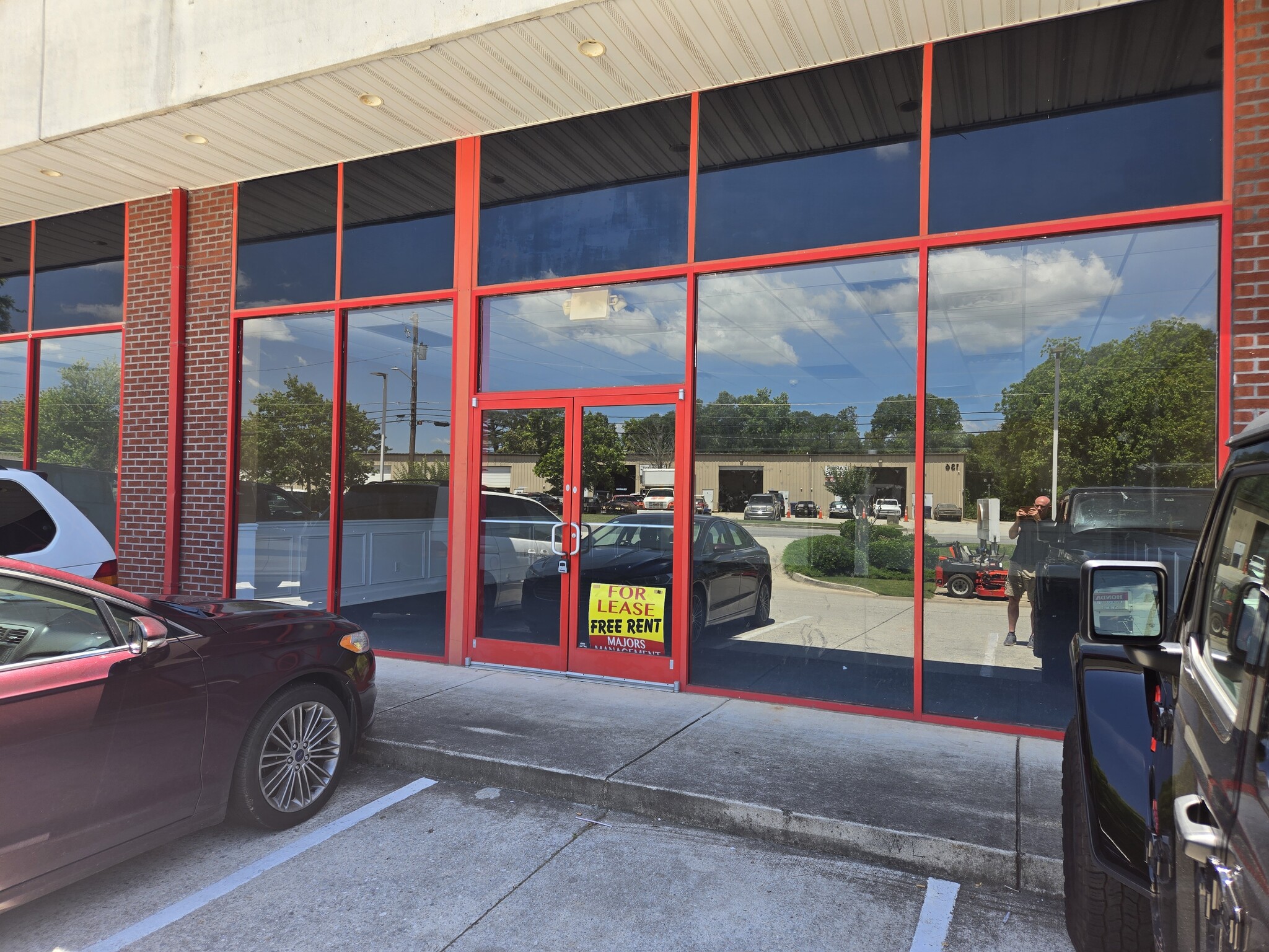 125 E Midland Ave, Winder, GA for lease Interior Photo- Image 1 of 3