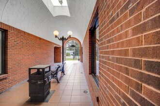 1001 E Baker St, Plant City, FL for lease Interior Photo- Image 2 of 9