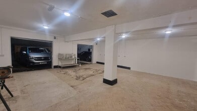 6 Gloucester St, Weston Super Mare for lease Interior Photo- Image 1 of 4