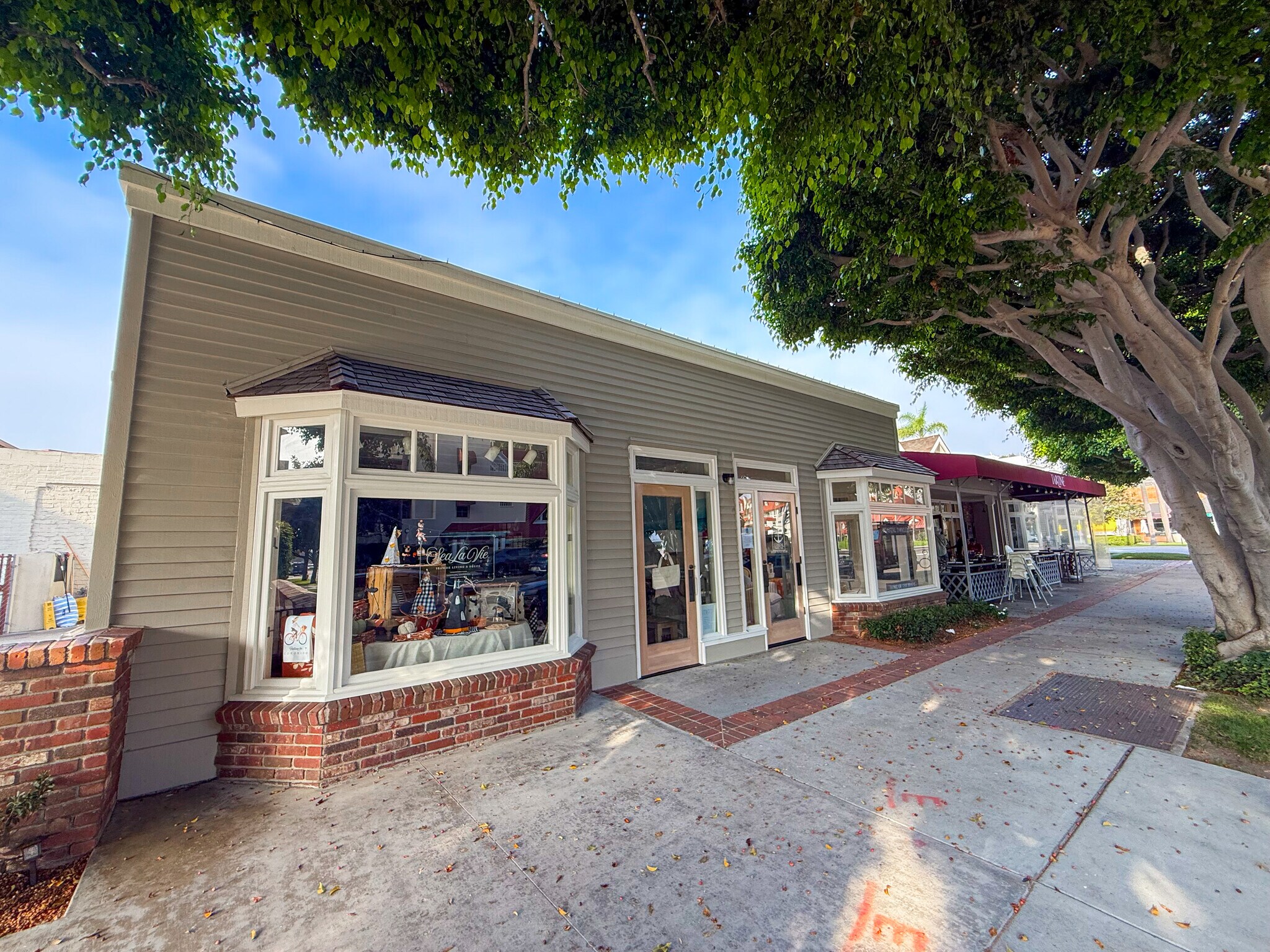 1112 1st St, Coronado, CA à vendre Photo du bâtiment- Image 1 de 1