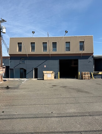 Plus de détails pour 118 Allen Blvd, Farmingdale, NY - Industriel à louer
