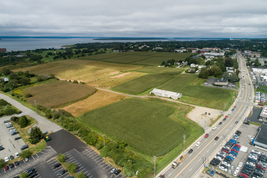 0 W Main Rd, Middletown, RI for lease - Aerial - Image 3 of 18