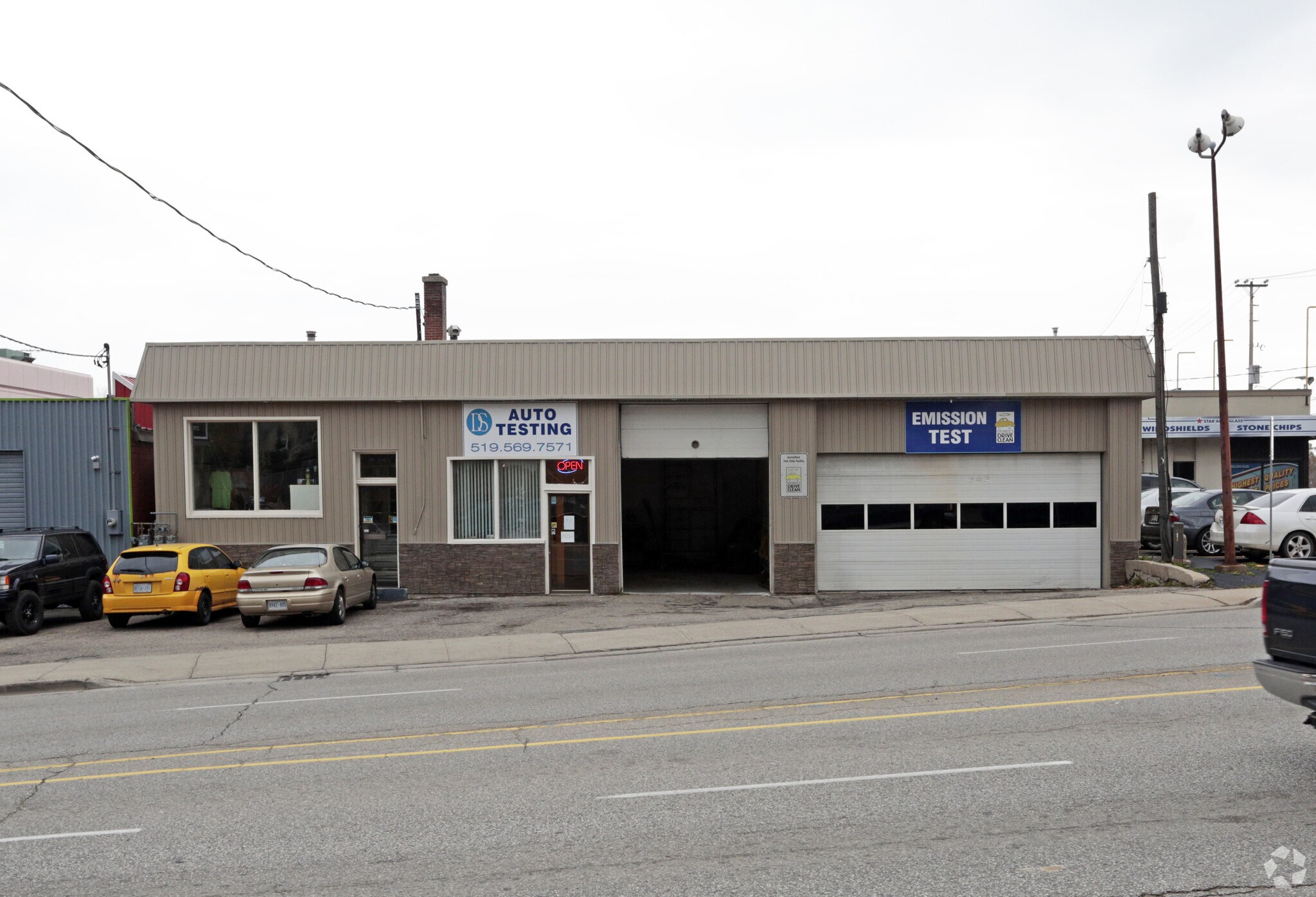 342 Victoria St N, Kitchener, ON for sale Primary Photo- Image 1 of 1