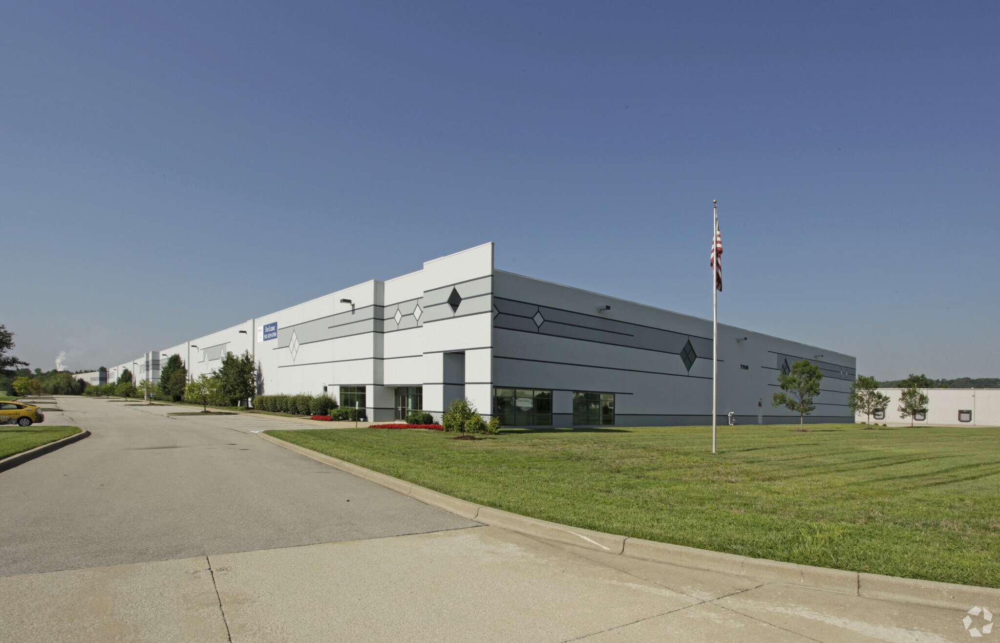 7700 Trade Port Dr, Louisville, KY for lease Primary Photo- Image 1 of 10