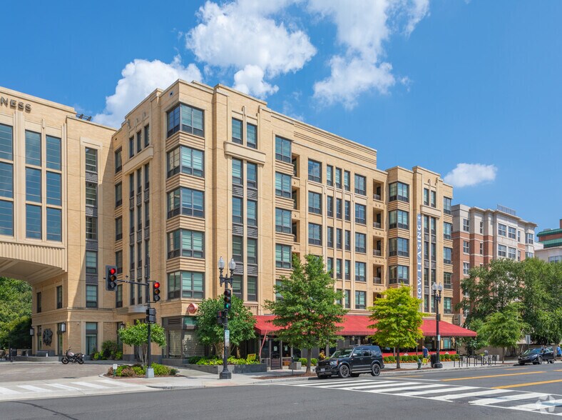 4455 Connecticut Ave NW, Washington, DC à louer - Photo principale - Image 1 de 18