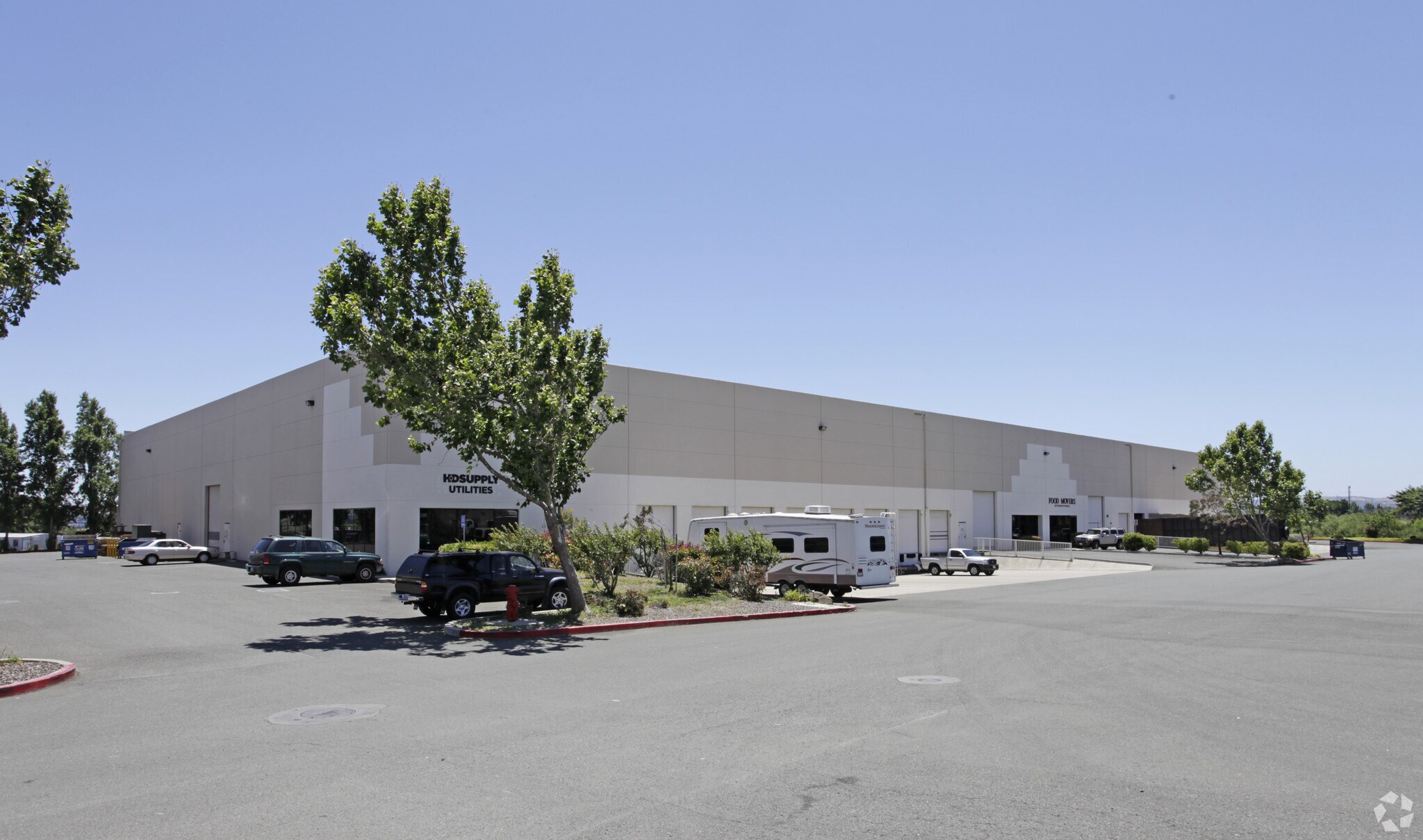 6500-6550 Goodyear Rd, Benicia, CA à louer Photo du bâtiment- Image 1 de 7