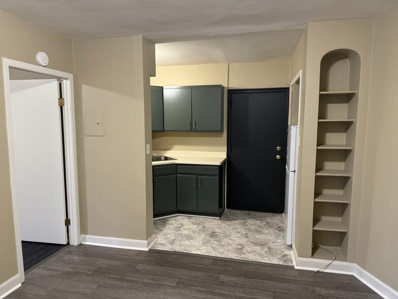 7416 Harwood Ave, Wauwatosa, WI for sale - Other - Image 2 of 6