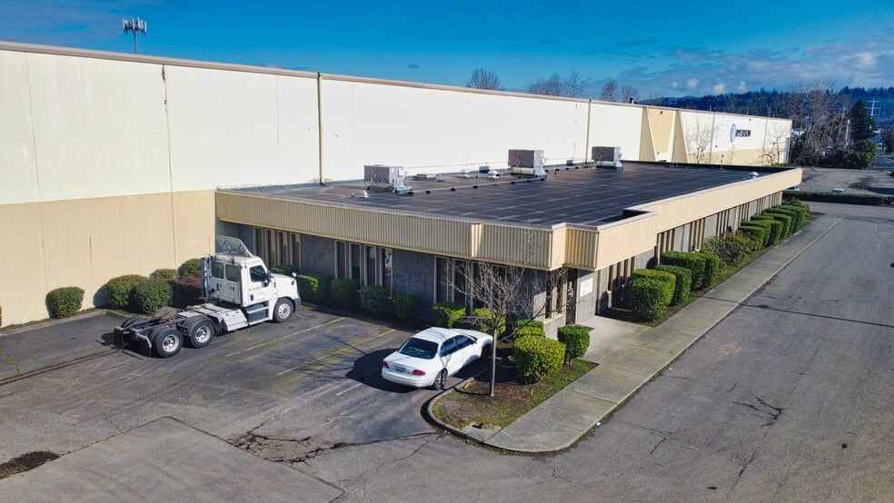 600 SW 10th St, Renton, WA for sale - Building Photo - Image 2 of 9