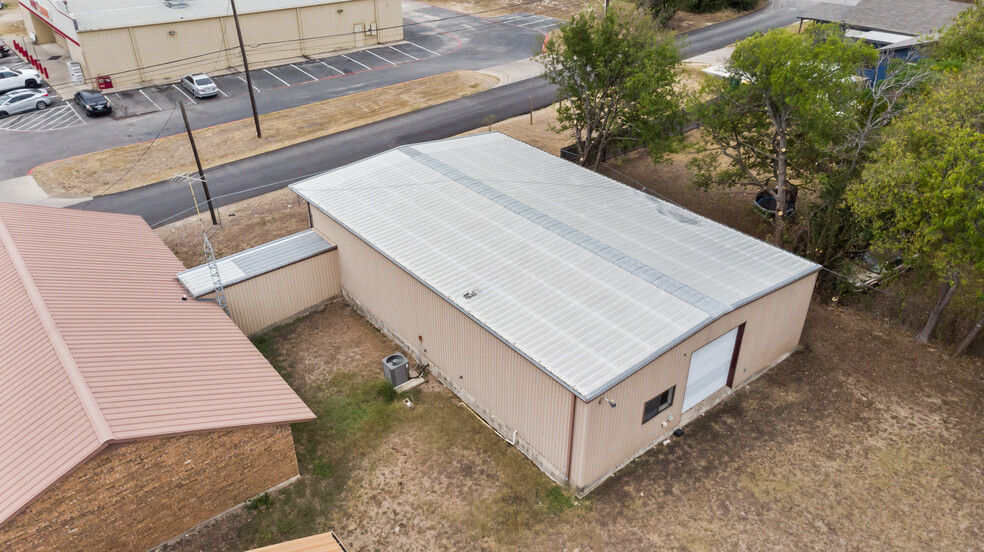 824 S Main St, Belton, TX for sale - Building Photo - Image 3 of 18