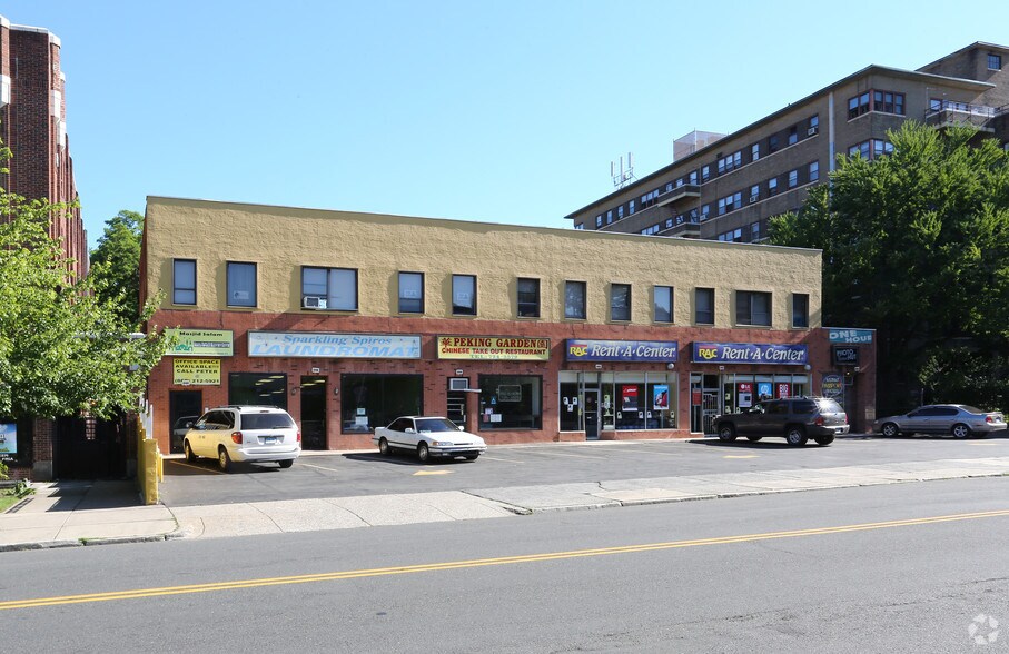 240-248 Farmington Ave, Hartford, CT à louer - Photo du bâtiment - Image 3 de 3