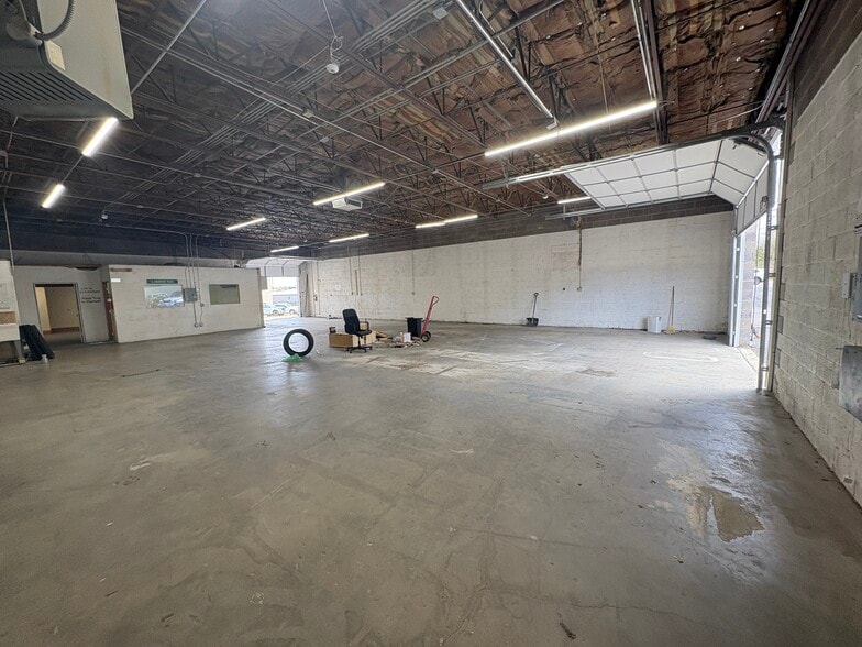 1175 S Lipan St, Denver, CO for lease - Building Photo - Image 3 of 24