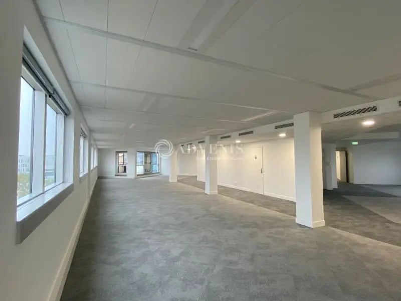 Bureau dans Boulogne-Billancourt à louer Photo intérieure- Image 1 de 2