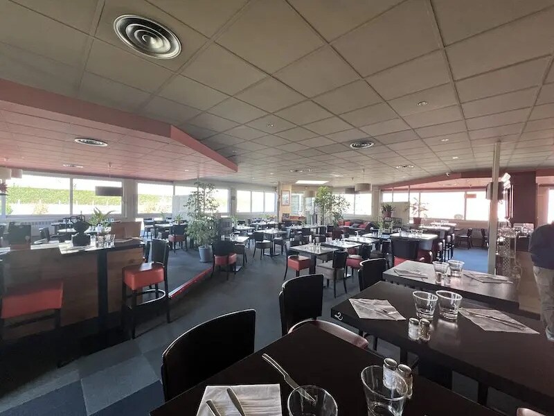 Commerce de détail dans Mérignac à vendre Photo intérieure- Image 1 de 9