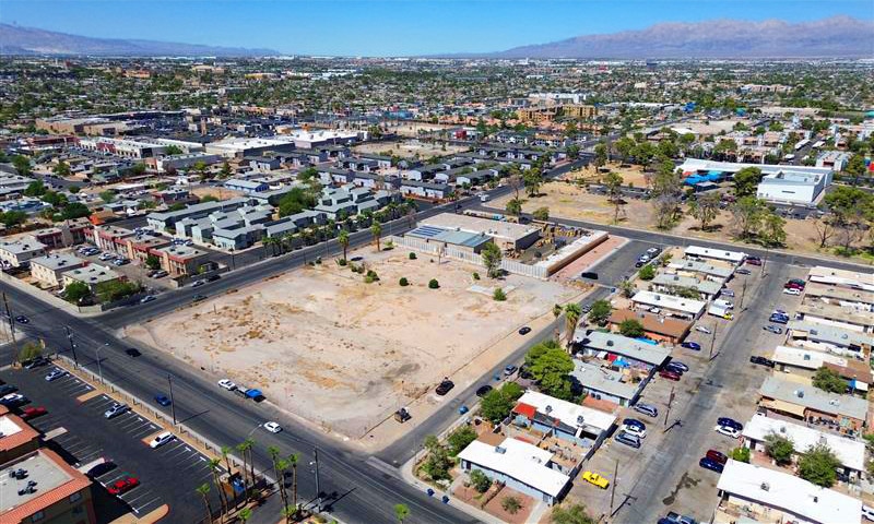 520-540 N 28th St, Las Vegas, NV for sale - Building Photo - Image 2 of 6