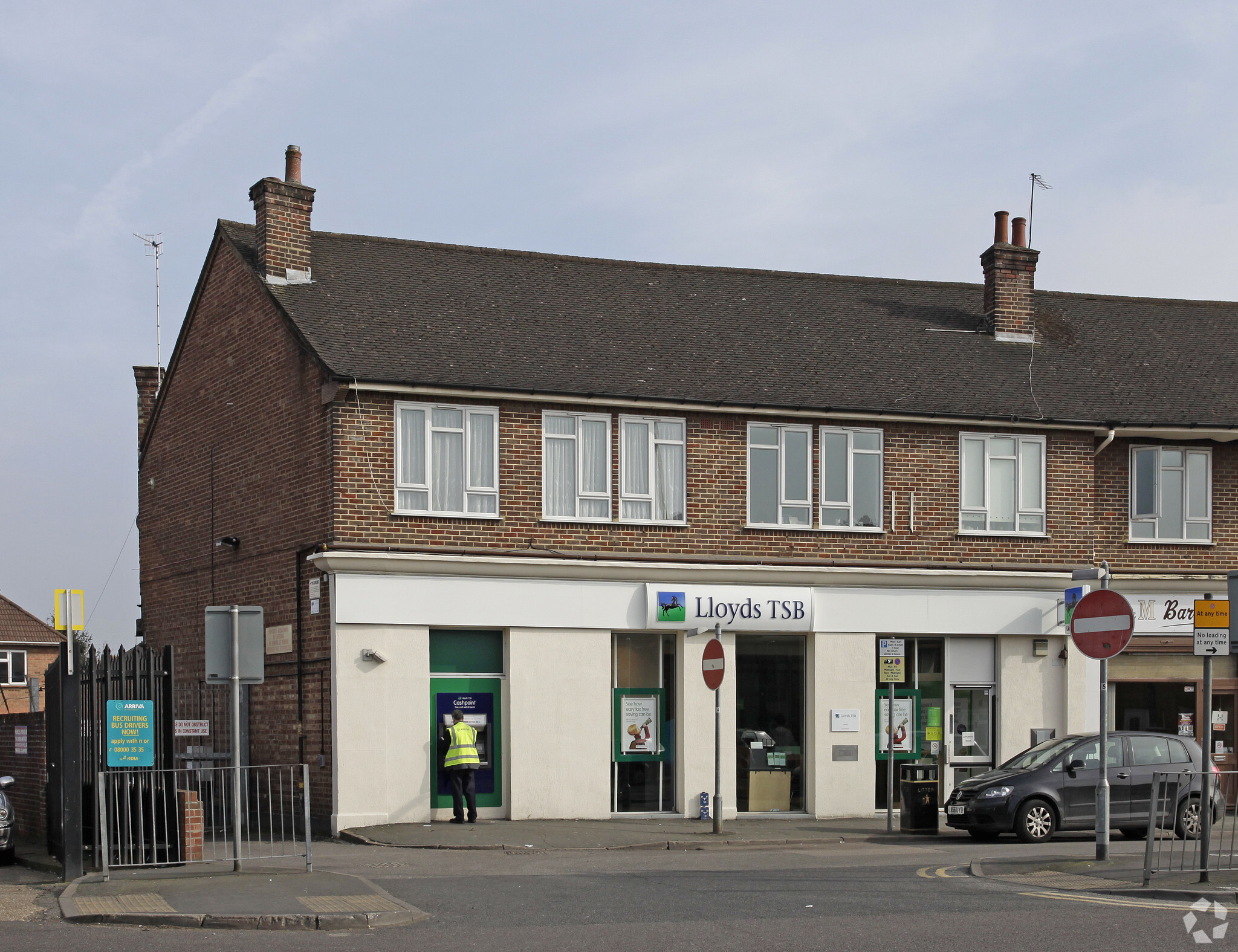 Garston Park Parade, Watford for sale Primary Photo- Image 1 of 1