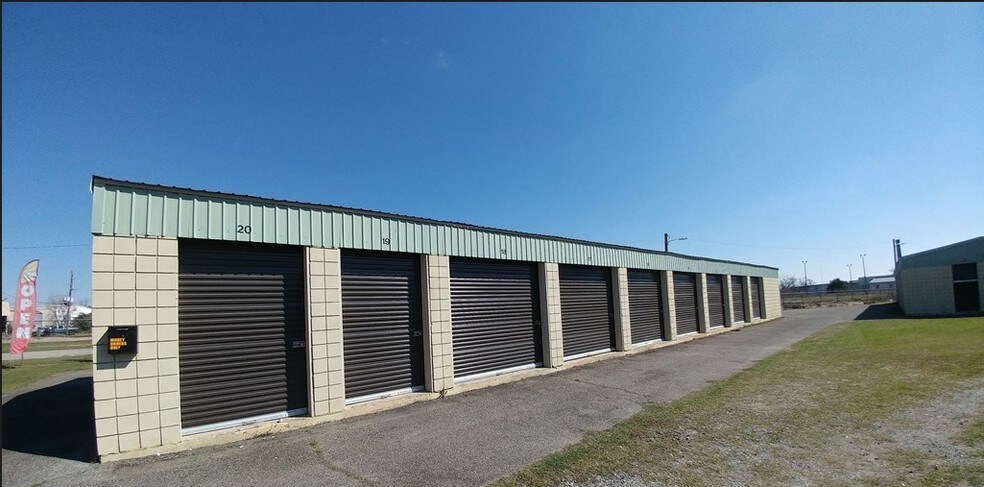 806 Avondale Ave, Tifton, GA à vendre - Photo principale - Image 1 de 9