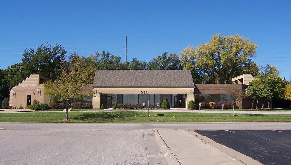 251 S Whittier St, Wichita, KS à vendre - Photo du bâtiment - Image 1 de 1