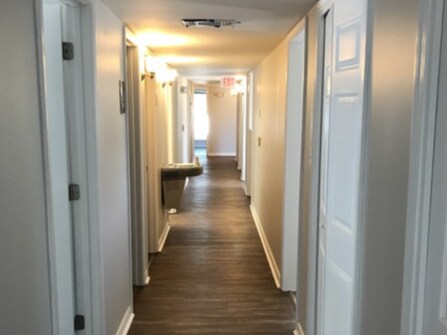 5113 N Davis Hwy, Pensacola, FL for sale - Interior Photo - Image 2 of 16