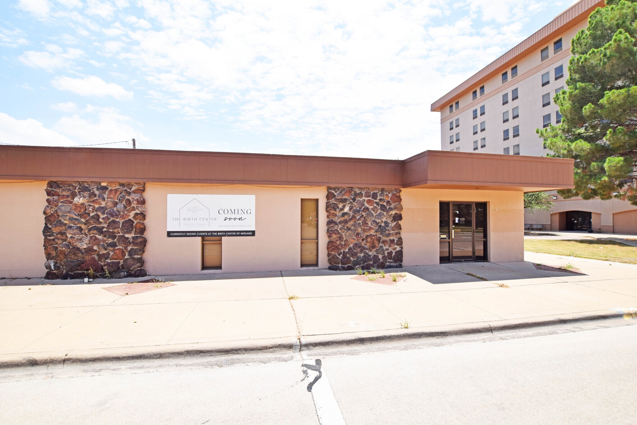 221 W 4th St, Odessa, TX à vendre Photo principale- Image 1 de 46